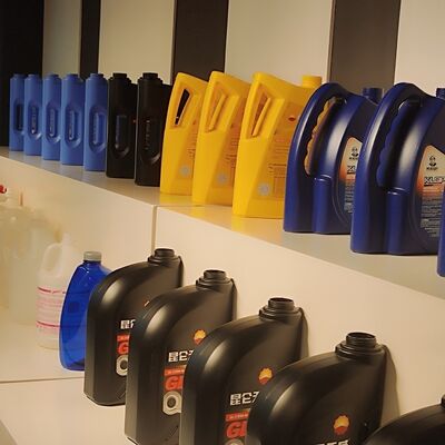 kaufen 1-5L voll automatische Schmierstoff-Füllleitung 1000-5000BPH 1000ml-5000ml online manufacture