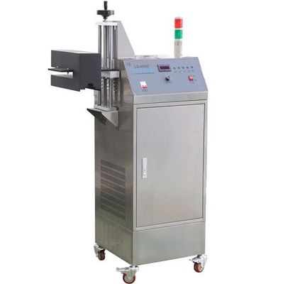 Automatische chemische Verpackungsmaschine Wasserkalte Aluminiumfolie Induktionsdichtmaschine